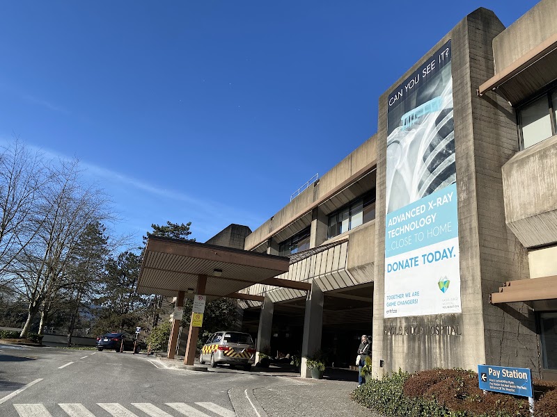 Exterior of Eagle Ridge Hospital